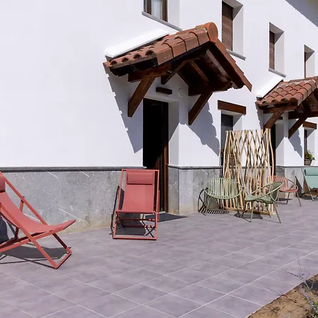 Zelaieta Apartamentuak *
